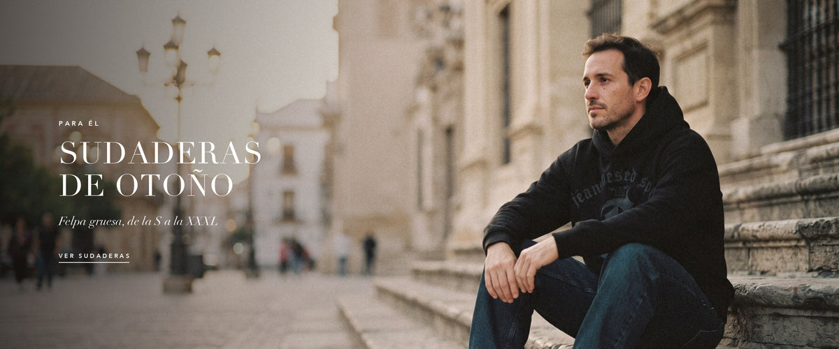 Sudadera con capucha oversize R en Sevilla