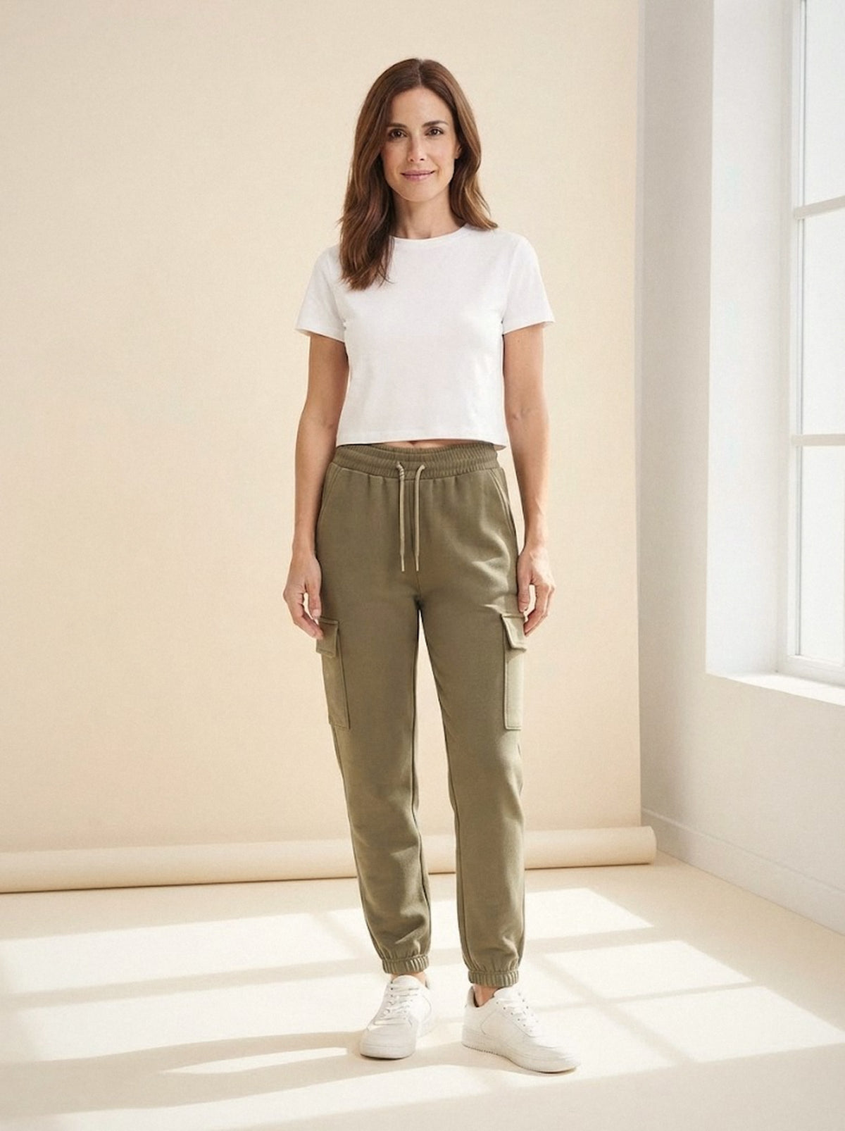 Pantalón jogger cargo kaki — La Boutique, La Algaba